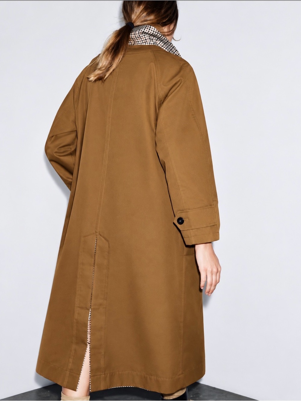 Zara Reversible Tan & Checked Trench Coat - Picture 2 of 12
